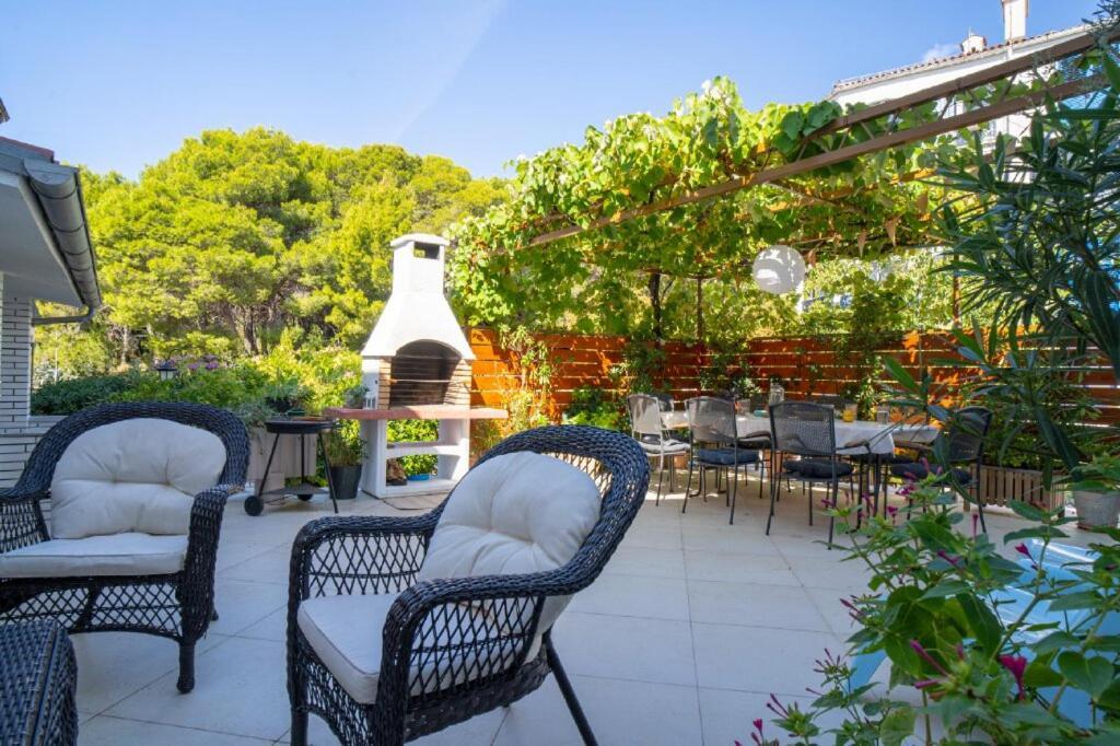 Spacious Apartment By The Sea 8+4 Pula Exterior foto
